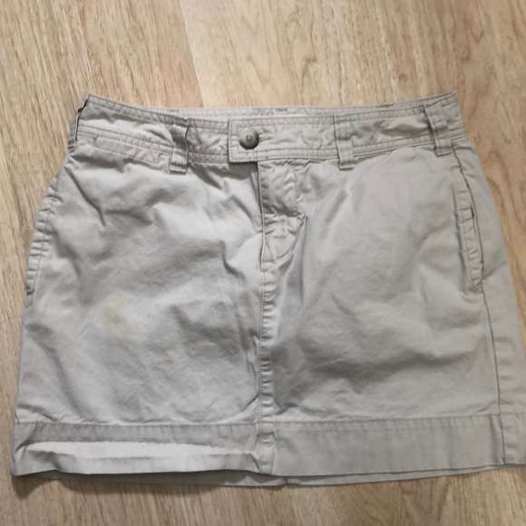 GAP favorite khaki mini skirt - Picture 2 of 5